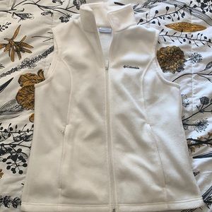 Women’s Columbia vest